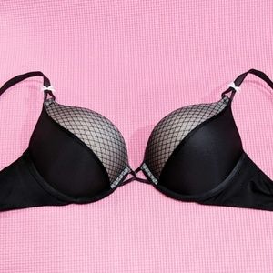 Victoria's Secret Bombshell Plunge Bra Black 32C